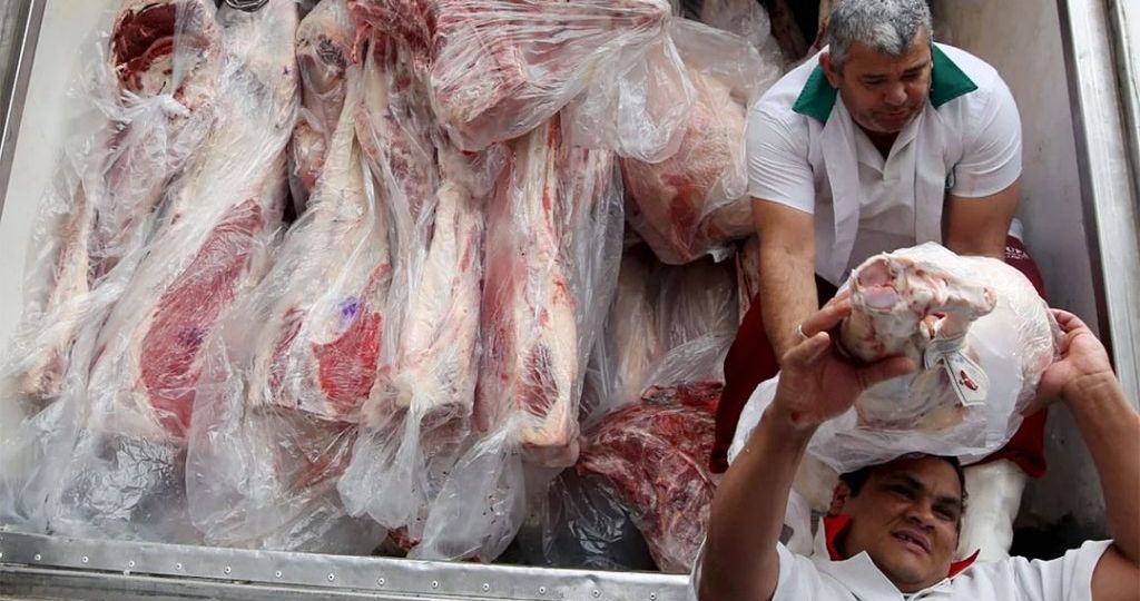 Meat-frozen-worker-1024x683